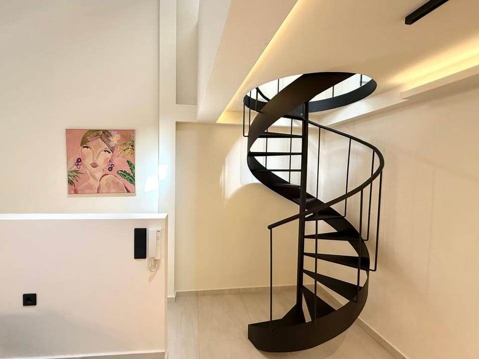 Kálm II - Curated Stays in the Historic Center Apartment in Messenia