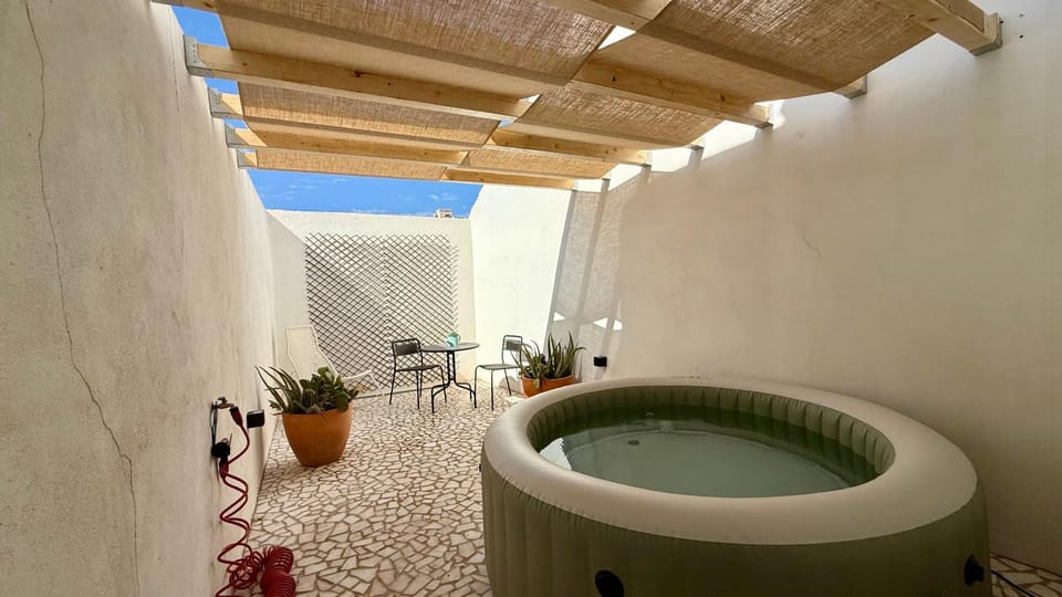 Hot Tub
