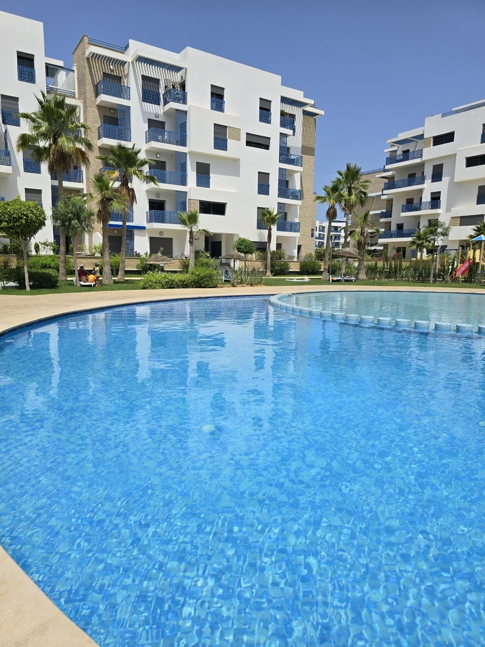 Appartement Haut Standing à Martil avec 3 Piscines, Plage Proche, Wi-Fi Apartment in Tangier-Tétouan-Al Hoceima