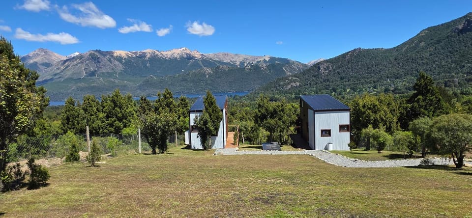 De las Melosas Tiny House Chalet in San Carlos Bariloche