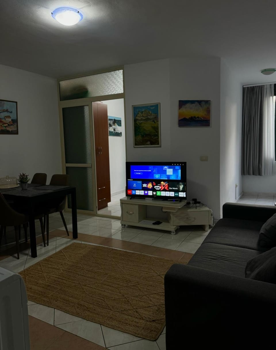 Samanta's Apartment Apartment in Tirana County, Albania