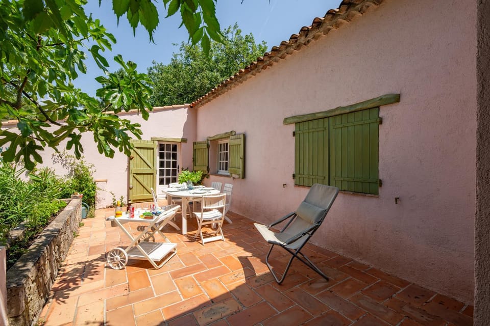 Patio, Spring, Day, View (from property/room), Balcony/Terrace, Balcony/Terrace, sunbed