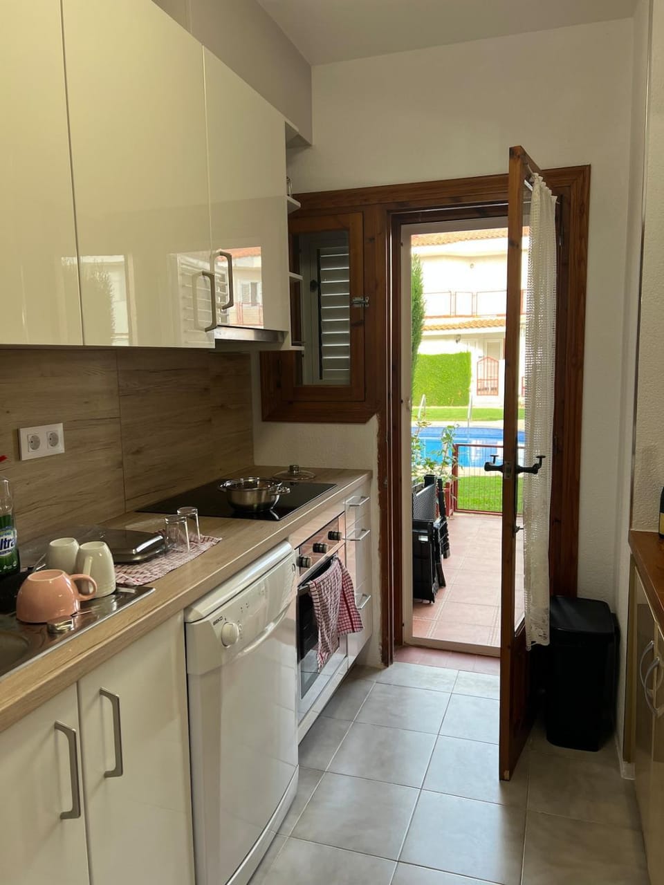 Casa blanca with pool House in Santiago de la Ribera