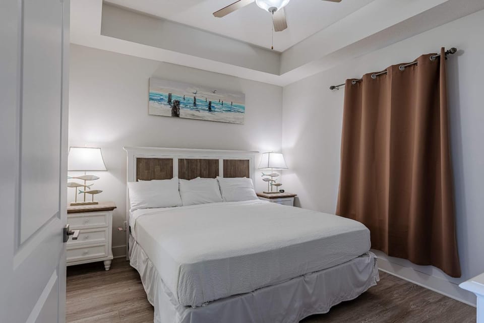 Sandy Feet Retreat - Ocean View Condo House in Panama City Beach