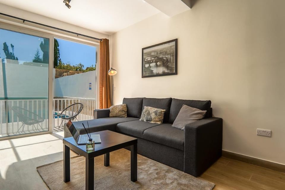 Maisonette with communal Pool in Qala Apartment in Malta