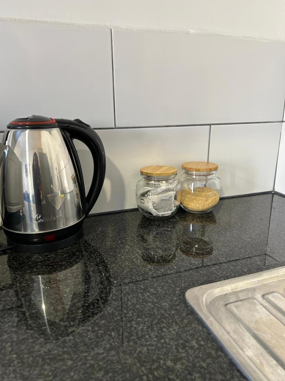 TNA Apartments in Randburg Apartment in Sandton