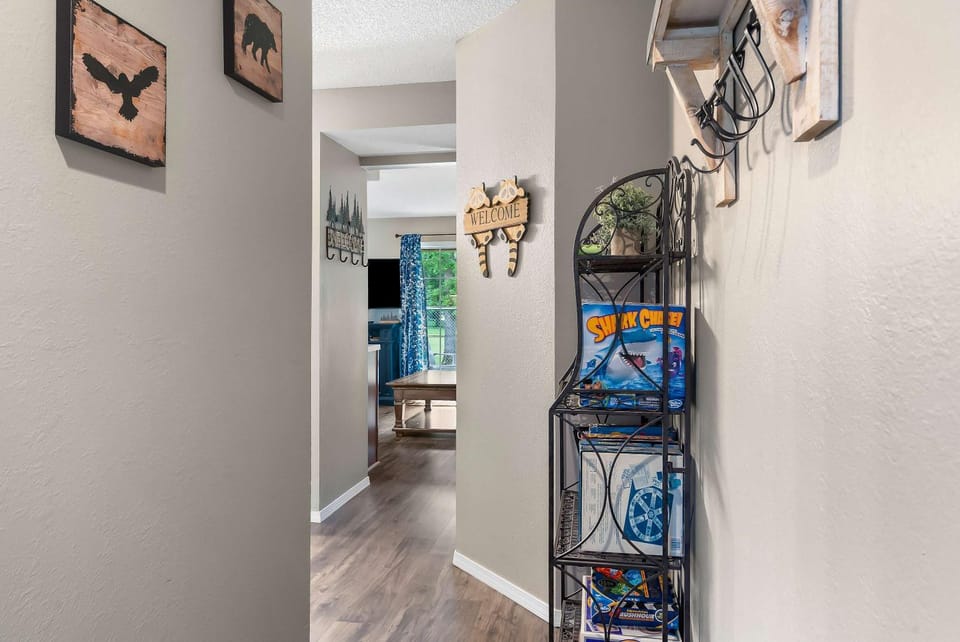 Fallcreek Haven - A Chic Retreat House in Branson