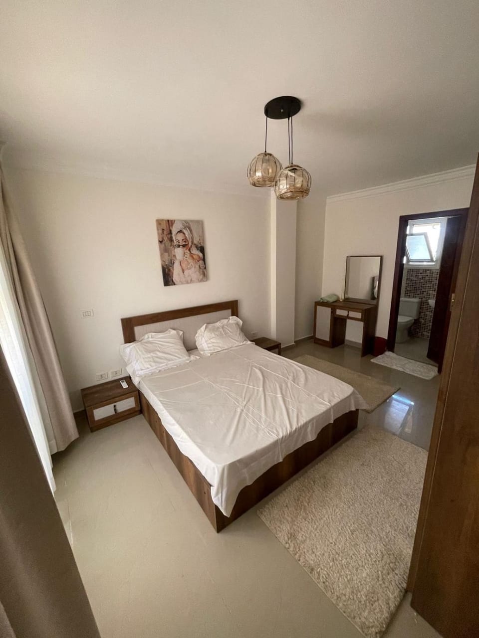 شقه في مدينتي غرفتين و صاله مكيفه مفروشه فندقي - Fully Furnished & Air-Conditioned 2-Bedroom Apartment with Large Living Room in Madinaty - 98 sqm Apartment in Cairo Governorate