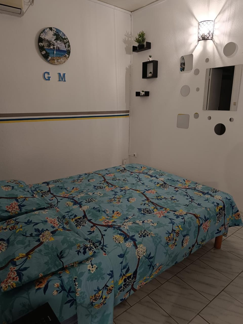 Studio Blue Apartment in Le Gosier