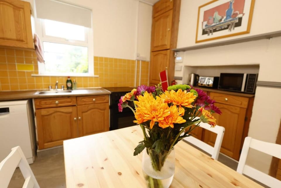 Summer Salthill Guest House House in Galway