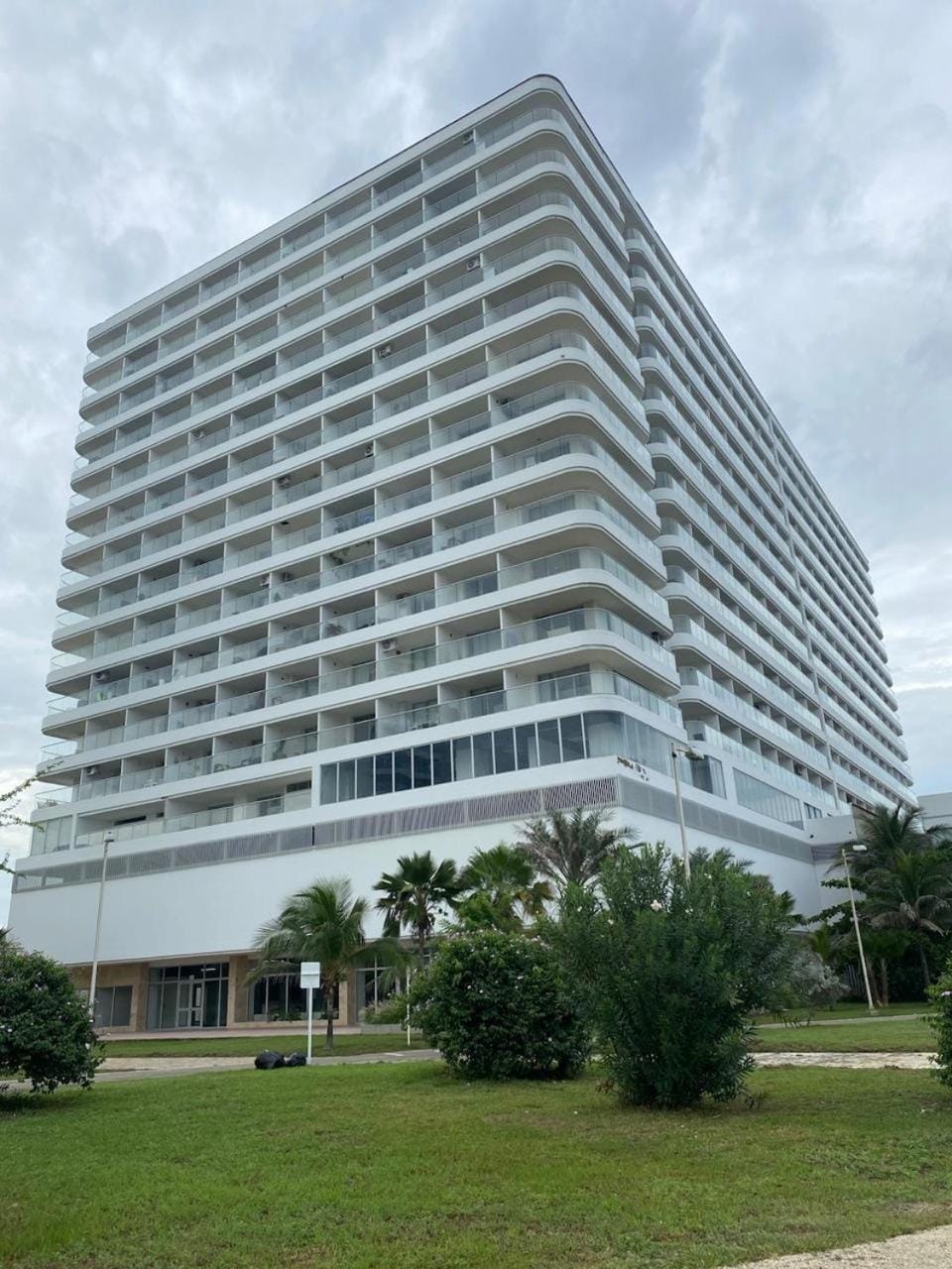 Moderno Apto cerca del Mar y Aeropuerto Apartment in Cartagena