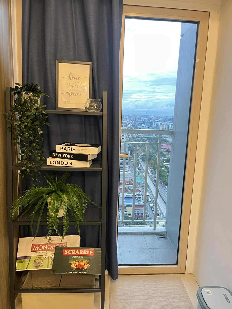 Casa Florencia at SDMC Coast Residences Apartment in Pasay