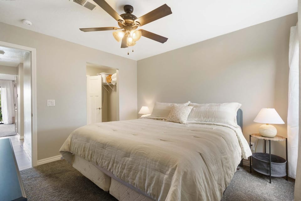 Troon Golf View - Golf Course View with On-site Amenities House in Branson