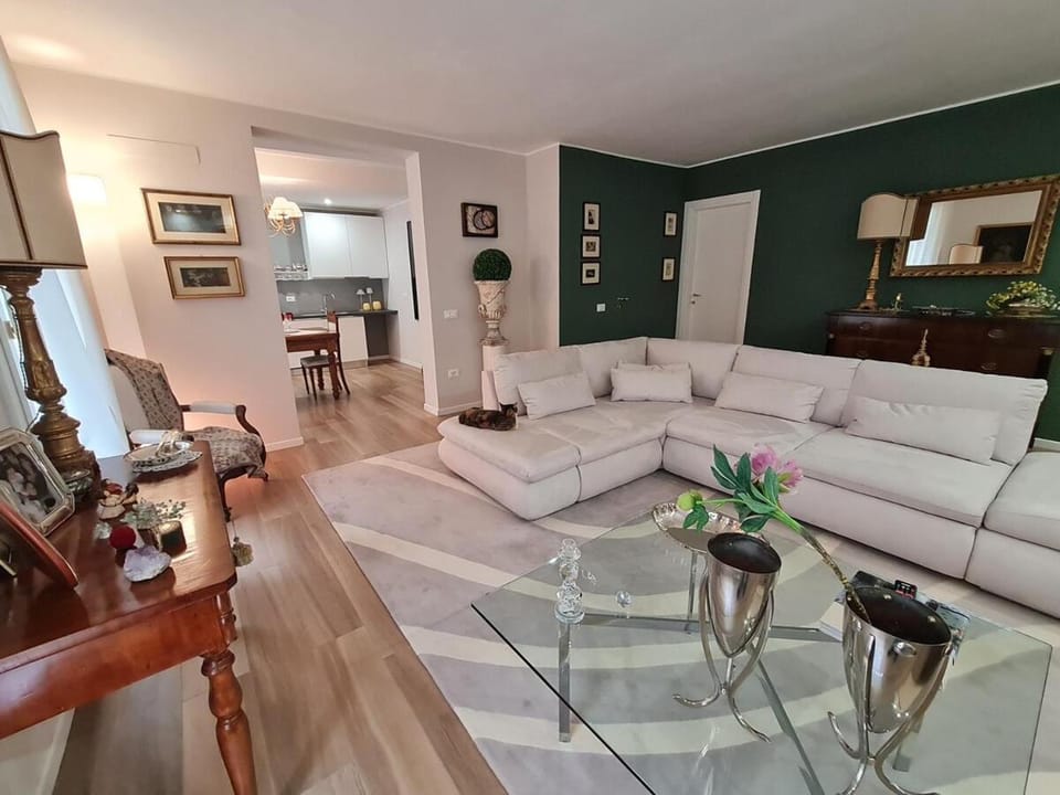 Queen apartment Apartment in Ravenna