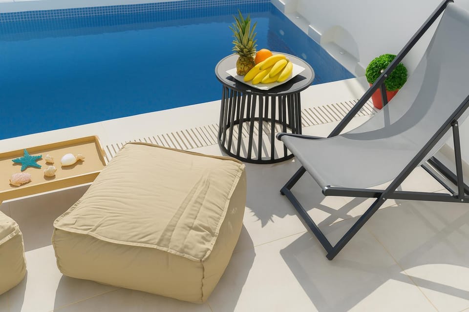 Patio, Swimming pool