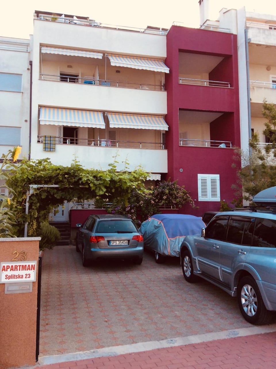 Maslov Apartment in Makarska