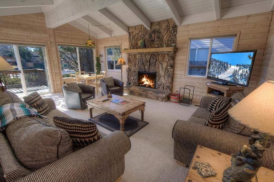 2186 Morro Drive home House in South Lake Tahoe