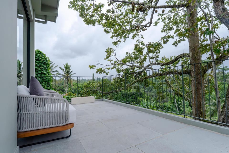Patio, View (from property/room), Balcony/Terrace