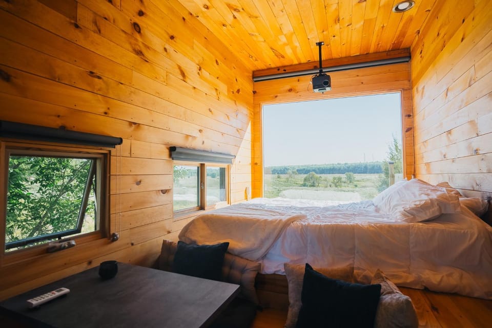 Field of Dreams Tiny Home House in Bangor