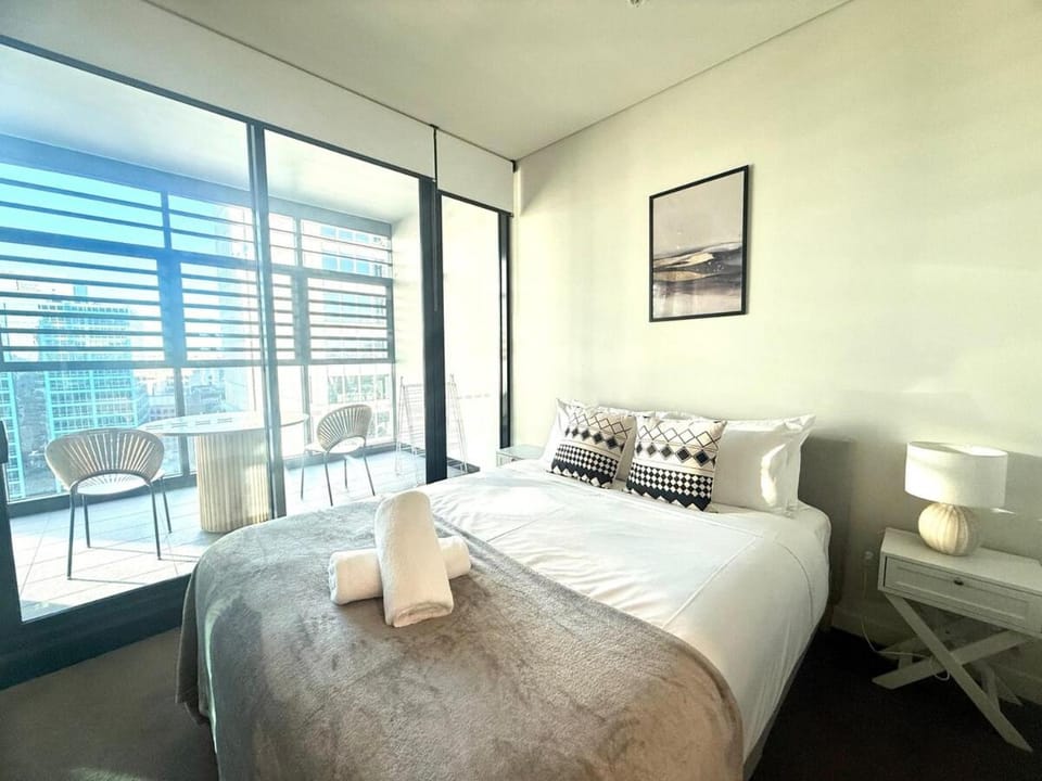 Sydney CBD New 2 bedroom Condo with amazing view Pool Gym 2 Apartment in Sydney
