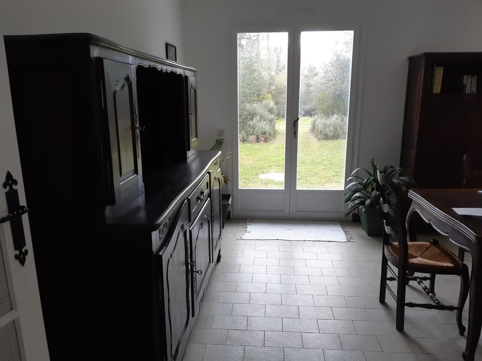 Maison 6 pers au calme près marais salants à Batz - FR-1-843-26 House in Batz-sur-Mer