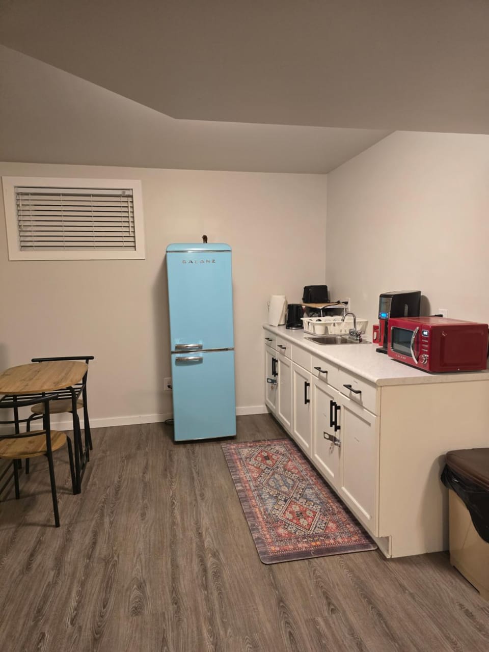 The Peaceful Lower Loft House in Winnipeg