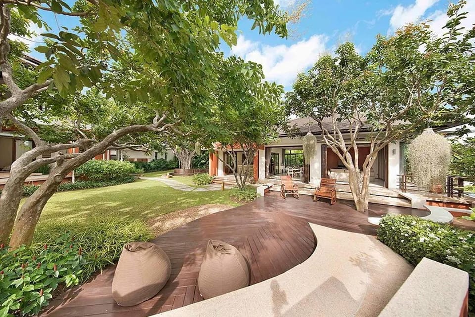 Patio, Day, Garden, Garden view