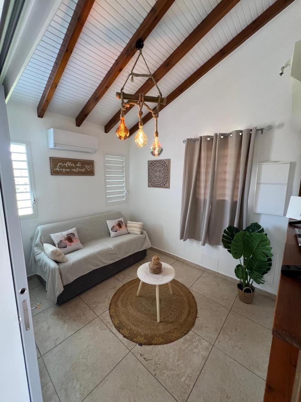 Le Doux Paradise- GOYA House in Leeward Islands