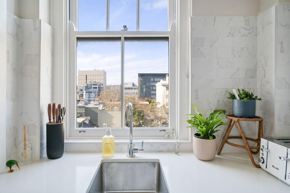 City Vibes in Darlinghurst Apartment in Sydney