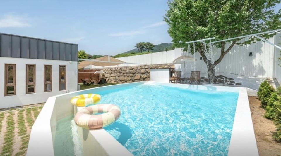 Gyeongju Gyeongjuaegamyeon Pool Villa House in South Korea