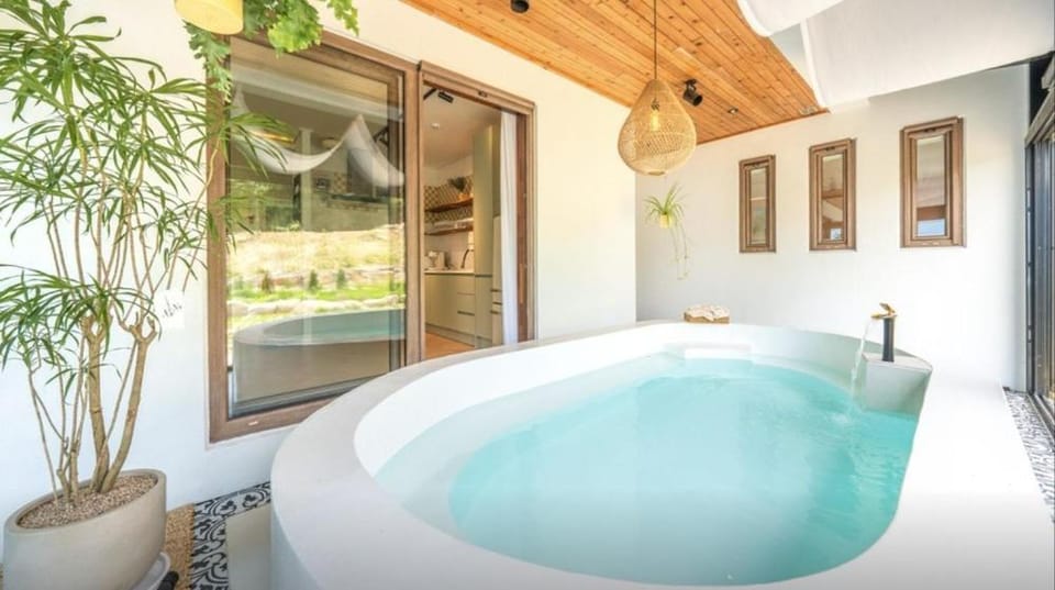 Gyeongju Gyeongjuaegamyeon Pool Villa House in South Korea