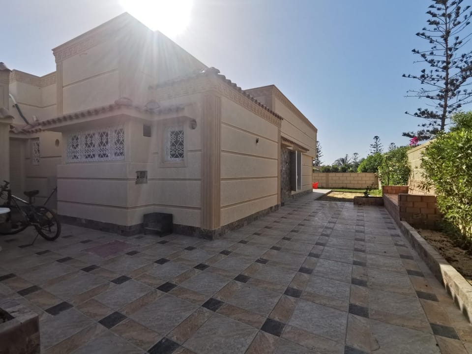 Inner courtyard view