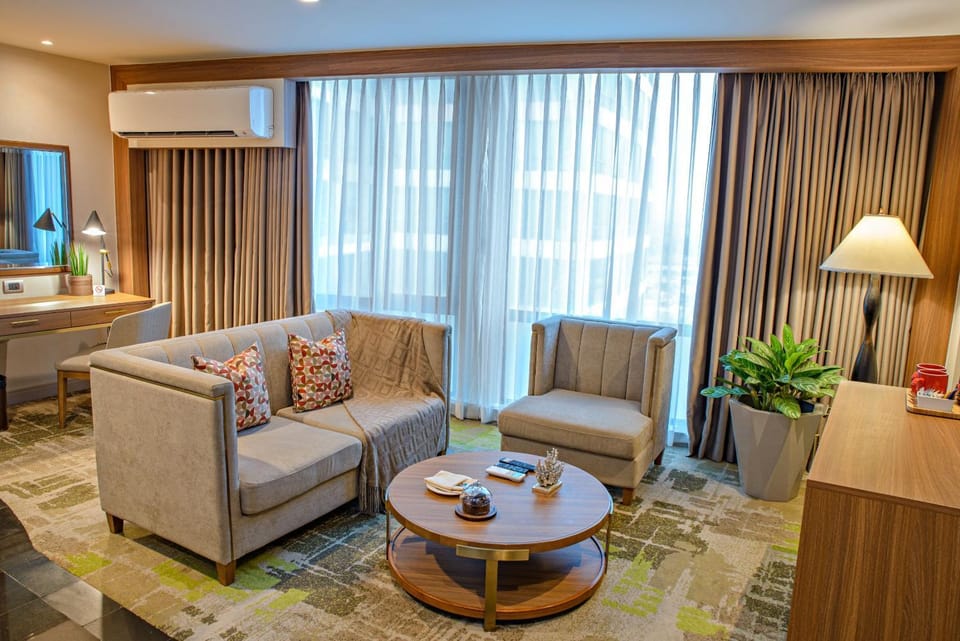 Living room, Seating area