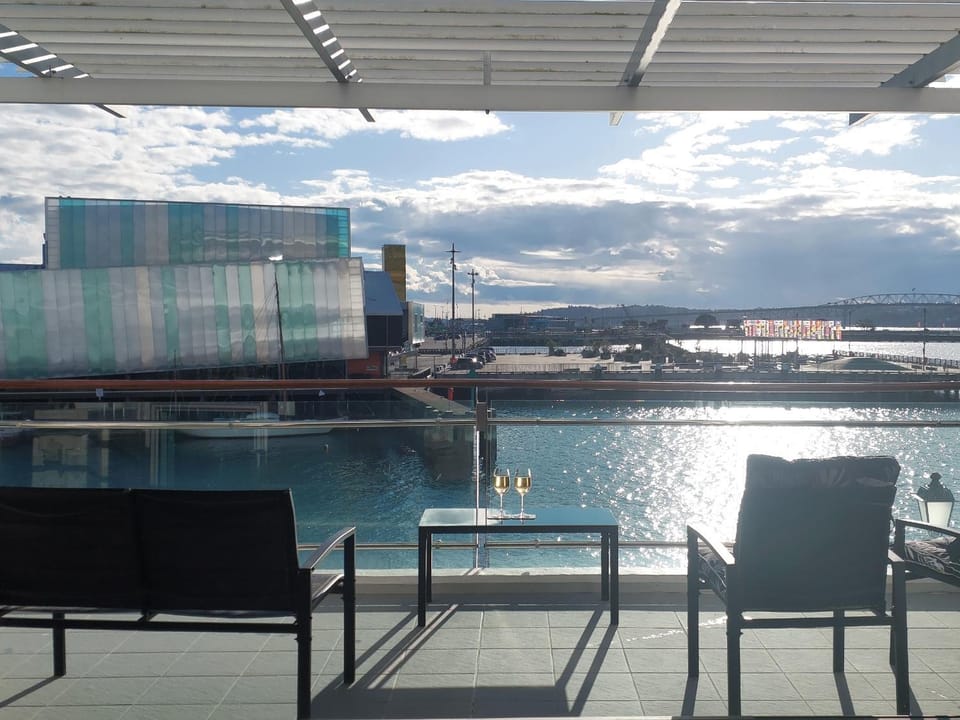 Water Front View - Princes Wharf apartment with fabulous views Apartment in Auckland