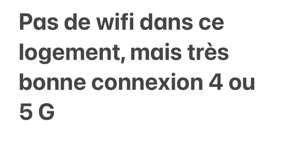 Chez gaillard petit studio sans cuisine entièrement rénové au calme pas de wifi pas de tv Apartment in Nouvelle-Aquitaine
