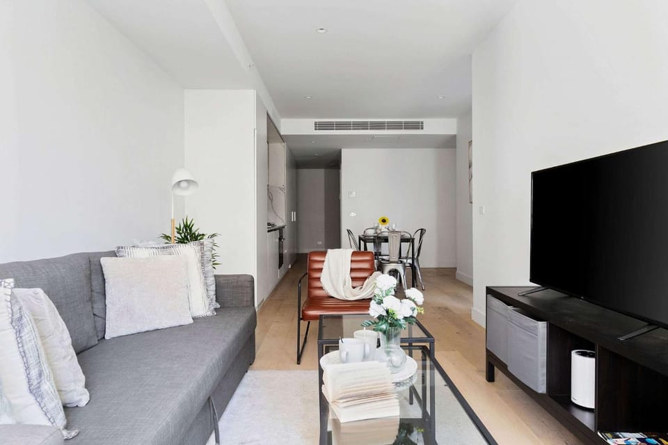 A Cozy 2BR Apt Right on Buzzing Chapel Street Apartment in Melbourne