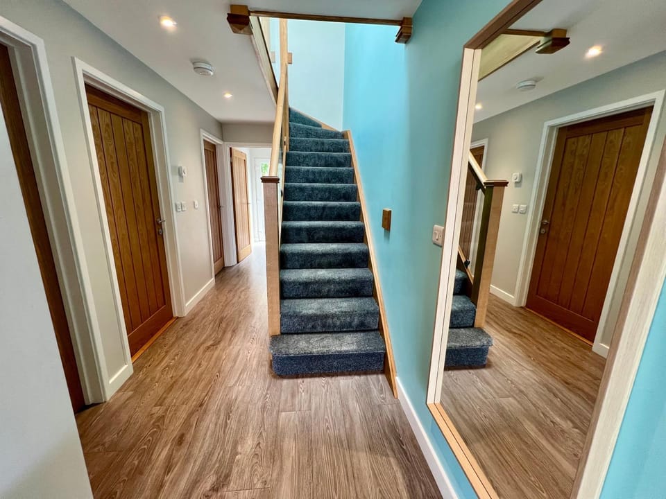 Spacious 3-Bed Seaview Retreat - Family-Friendly in Westward Ho! Apartment in Westward Ho
