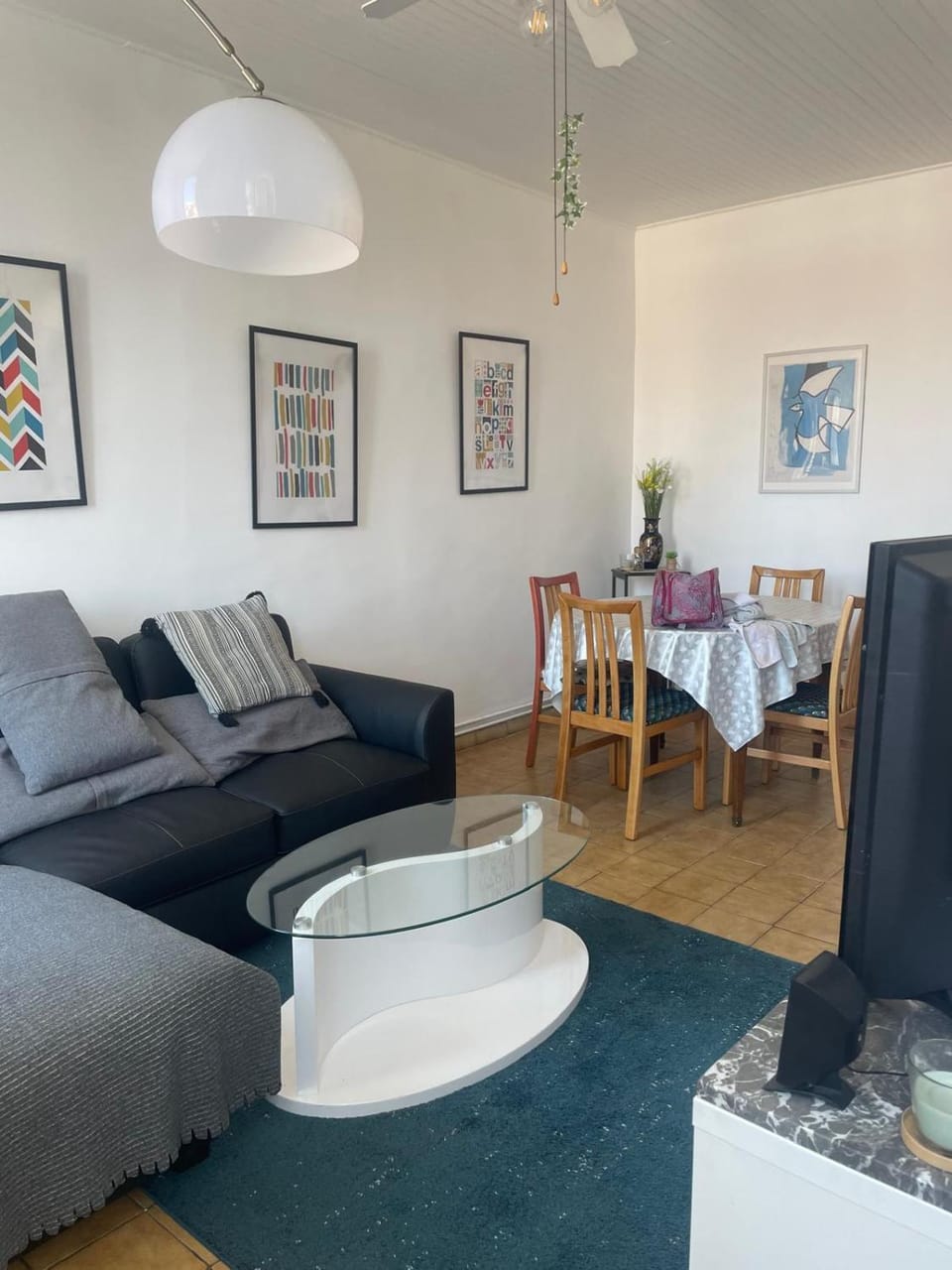 TV and multimedia, Living room, Dining area