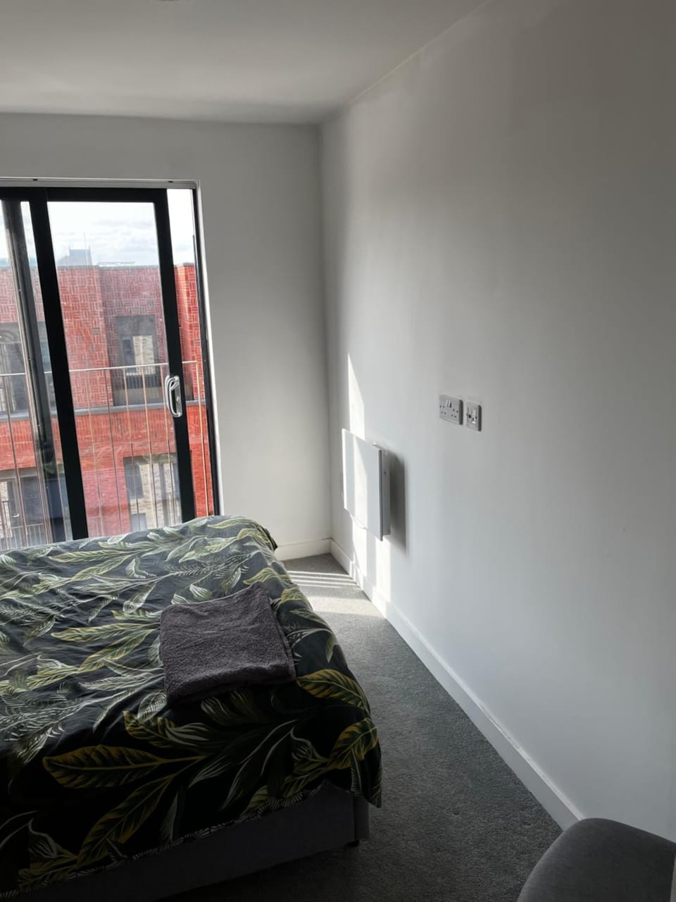 Private double room with shared amenities near Manchester Vacation rental in Salford