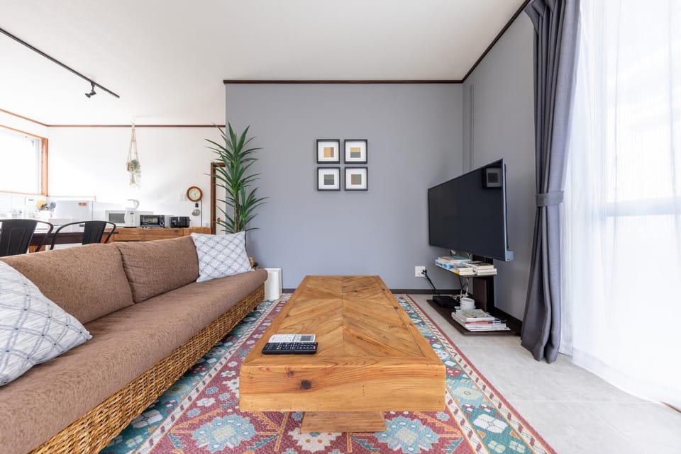 TV and multimedia, Living room
