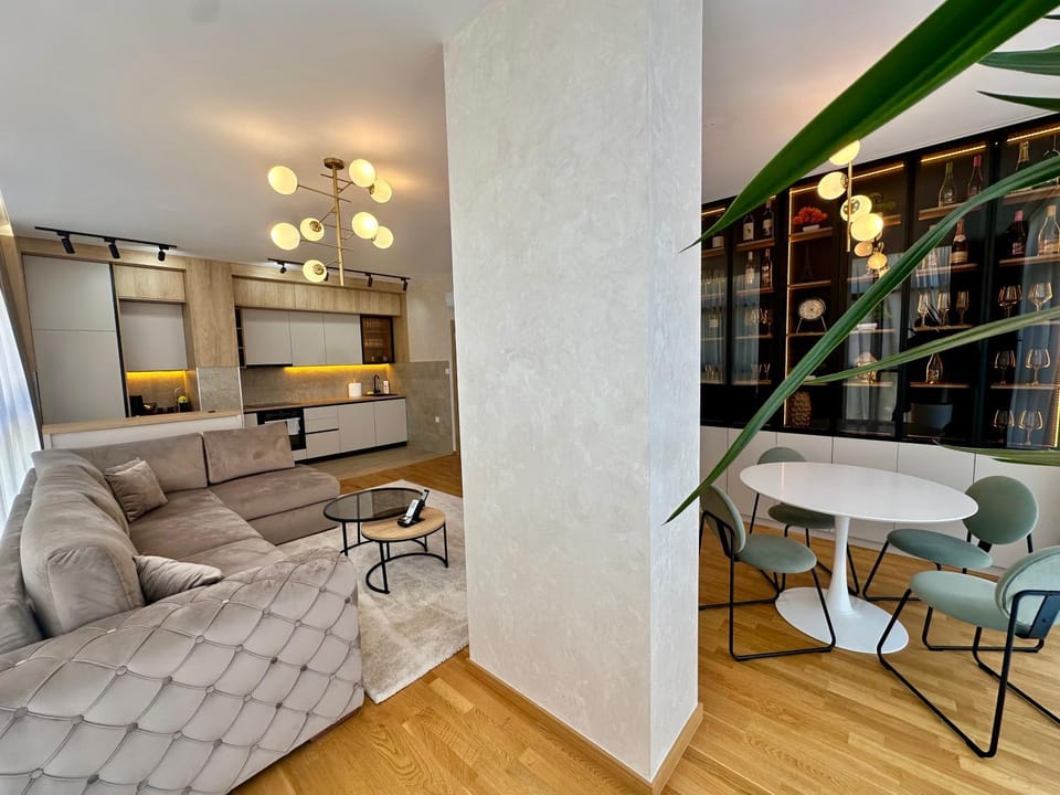 Living room, Seating area, Dining area