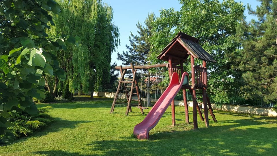 Vila Zorii Zilei House in Hungary