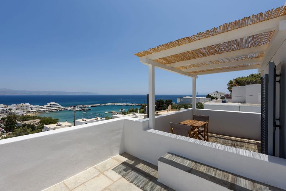 Property building, Natural landscape, View (from property/room), Balcony/Terrace, Dining area, Sea view