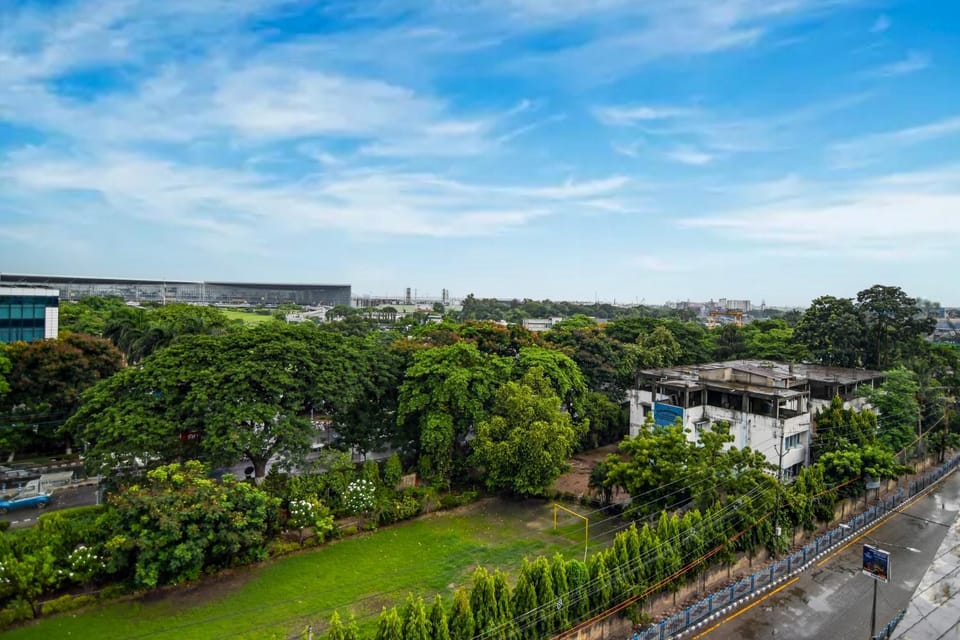 Property building, Spring, Day, Neighbourhood, Natural landscape, Bird's eye view, City view, Street view, Location