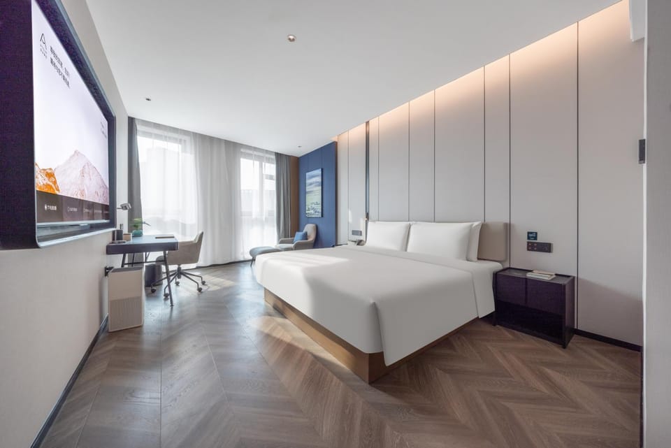 Bed, Photo of the whole room