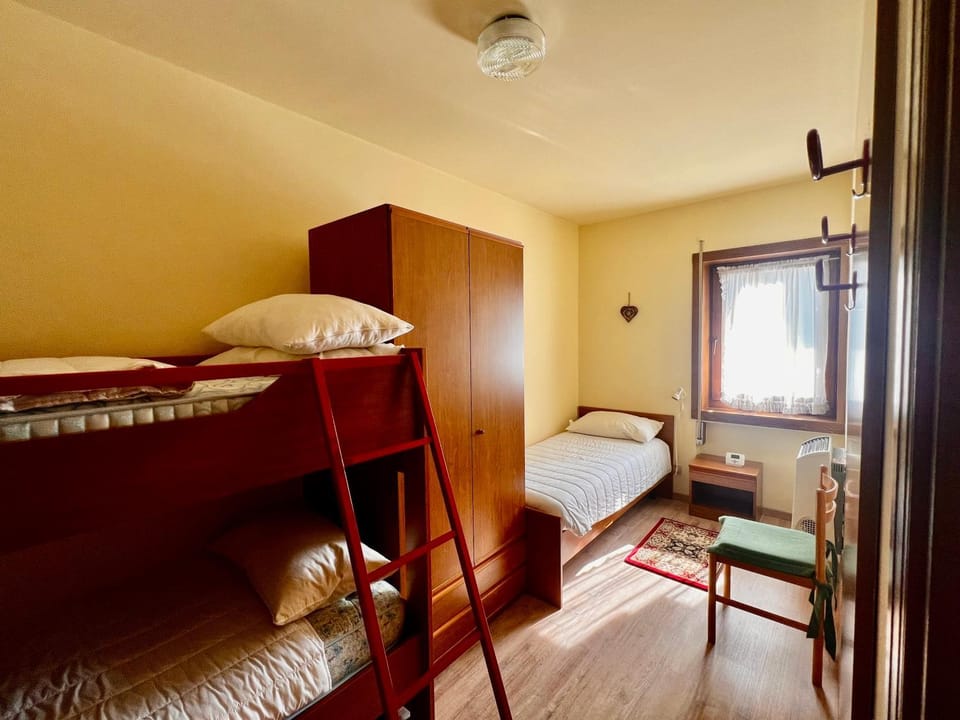 Bed, Photo of the whole room, Bedroom, bunk bed, wardrobe