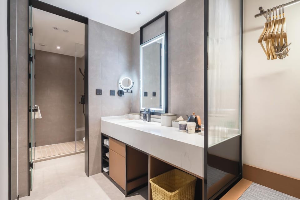 Shower, Bathroom