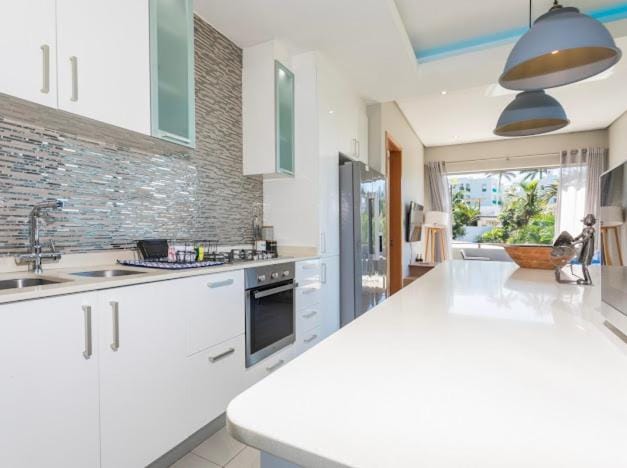 Eden Palms 10 Sleeper Apartment in Dolphin Coast
