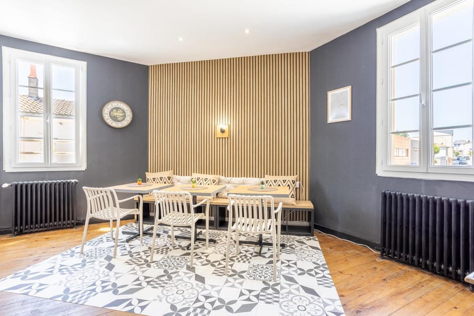 Property building, Living room