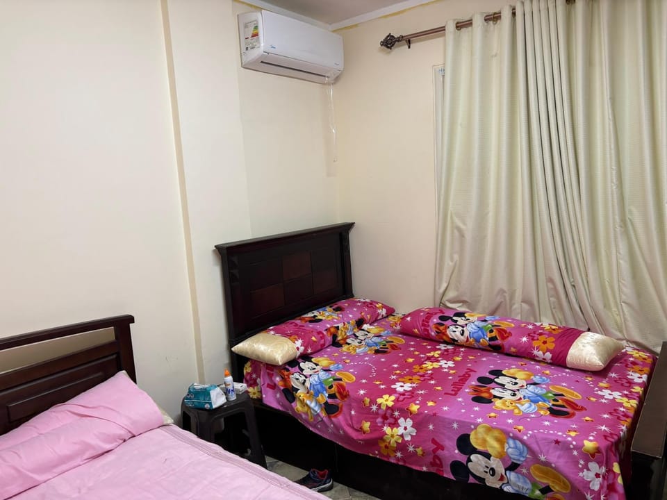 Bed, Photo of the whole room, Bedroom, air conditioner
